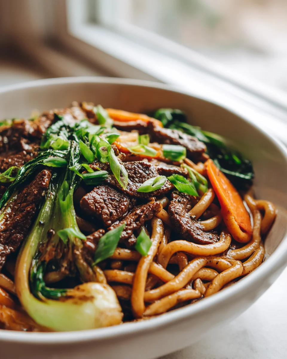 Quick & Easy Beef Black Pepper Udon Recipe for Dinner!